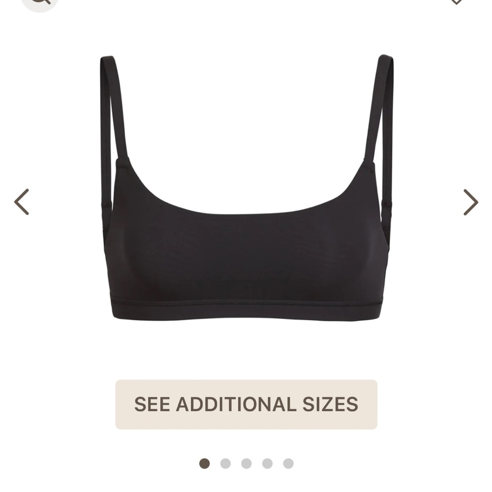 NWT Skims scoop bra